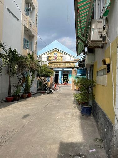 Hình ảnh Bán nhà Cách Mạng Tháng 8, Tân Bình, 54m2, hẻm thông thoáng, nở hậu