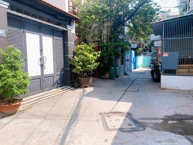 Hình ảnh Bán đất h 560. Trường Chinh. P13.Q. tân Bình