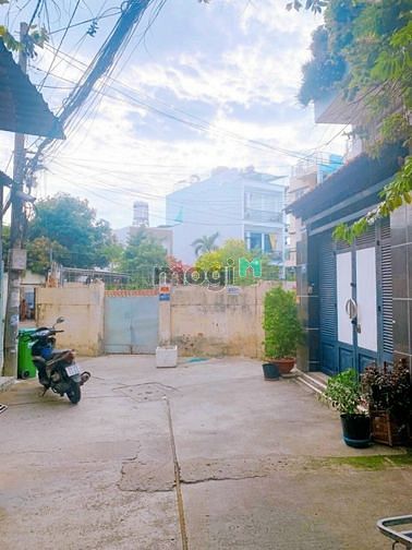 Hình ảnh Bán đất h 560. Trường Chinh. P13.Q. tân Bình