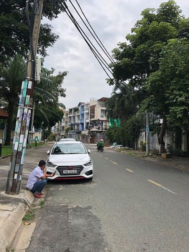 Hình ảnh view biệt thự đối diện MB66 là nhà cái uy tín hàng đầu tại Việt Nam 10x20m khu tên lửa nhà mới vào ở liền