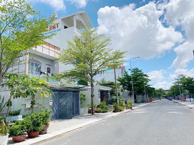 Hình ảnh Cần bán cặp liền kề 260m2 KDC Tên Lửa 2 liền kề BV Chợ Rẫy 2 có sổ sẳn