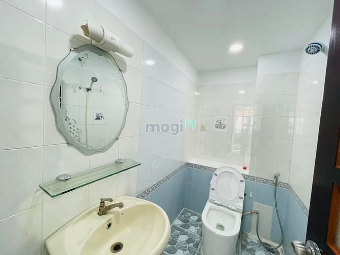 Hình ảnh Bán nhà 1 sẹc Đồng Đen 4 tầng khu dân trí cao