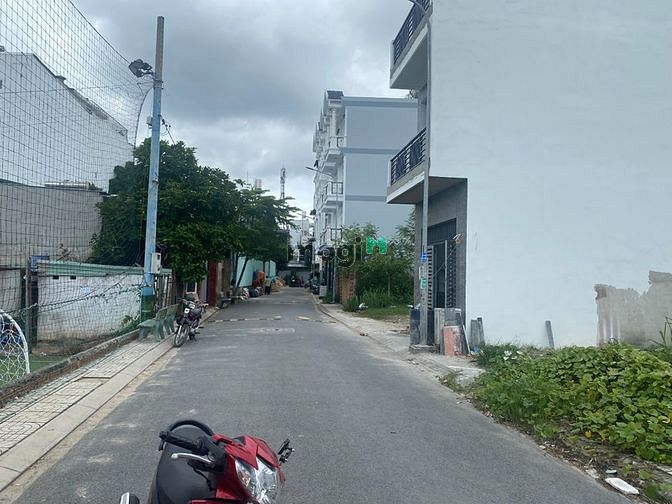 Hình ảnh Bán 2 lô liền kề , đất phân lô đồng bộ đường Nguyễn Văn Quá,Q 12