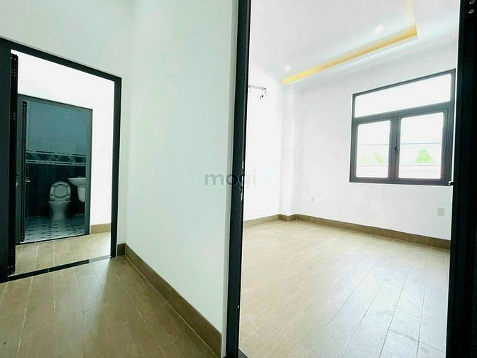 Hình ảnh Chủ Gửi Bán Nhà Trệt Lầu Góc 2 MT KDC Mặt Trời Đỏ Giá 2 Tỷ 400TR