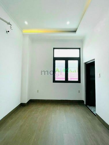 Hình ảnh Chủ Gửi Bán Nhà Trệt Lầu Góc 2 MT KDC Mặt Trời Đỏ Giá 2 Tỷ 400TR