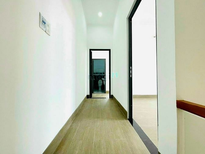 Hình ảnh Chủ Gửi Bán Nhà Trệt Lầu Góc 2 MT KDC Mặt Trời Đỏ Giá 2 Tỷ 400TR