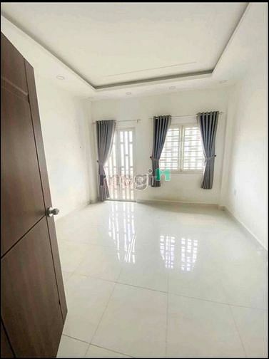 Hình ảnh Thanh lý nhà Lê Thị Bạch Cát quận 11 có sổ riêng