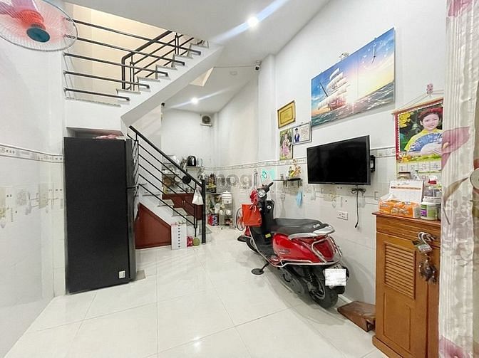 Hình ảnh Nhà cách MT Hoàng Bật Đạt 30m SHR 4T hoàn công đủ 2 tỷ 650