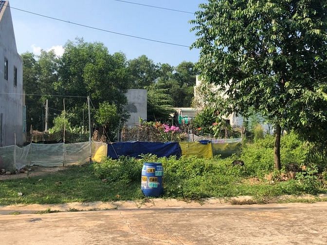 Hình ảnh Gia đình tôi bán lô đất 460M2. Ngay TDM - BD, 1tỷ 250tr
