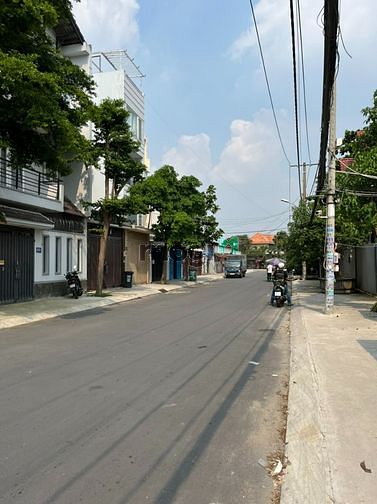 Hình ảnh Mặt Tiền Kinh Doanh THỦ ĐỨC, 1.613 M, Thổ Cư, CHỈ 100tr/m2