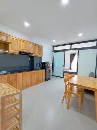 Hình ảnh Bóc tem Siêu Phẩm Bancony 1PN Full nội thất Châu Âu- Đối diện ETOWN CH