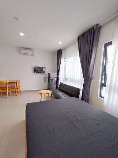 Hình ảnh Bóc tem Siêu Phẩm Bancony 1PN Full nội thất Châu Âu- Đối diện ETOWN CH