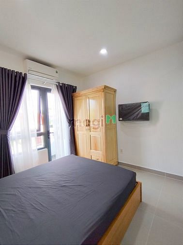 Hình ảnh Bóc tem Siêu Phẩm Bancony 1PN Full nội thất Châu Âu- Đối diện ETOWN CH