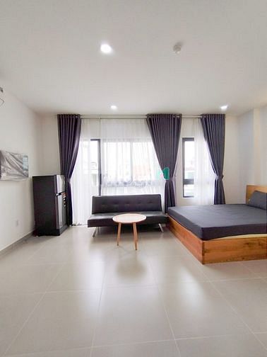 Hình ảnh Bóc tem Siêu Phẩm Bancony 1PN Full nội thất Châu Âu- Đối diện ETOWN CH