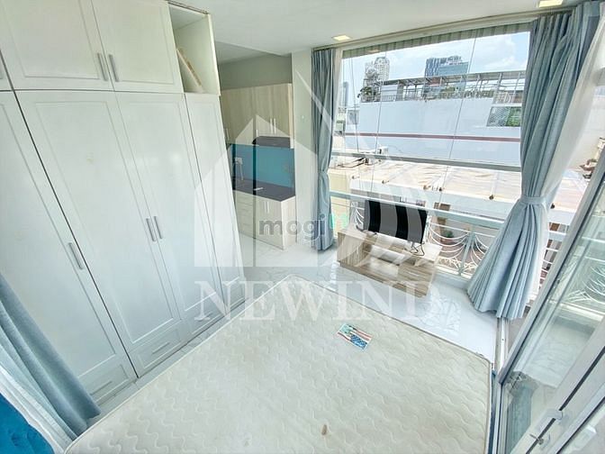 Hình ảnh CHDV Studio ở Q1, Full NT có ban công, gần Chợ Bến Thành, cầu Ông Lãnh