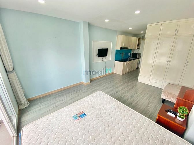 Hình ảnh Mb6623 nạp rút nhanh chóng studio sàn gỗ ban công ngay tại Nguyễn Thái Bình