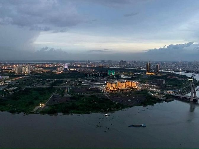 Hình ảnh Mè trồ mé trô - Metropole 3pn NTCB - 101m2 - mà 28tr