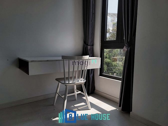 Hình ảnh Ban công_Mới xây_Đối diện Etown, Ngay Cộng Hòa_VIP