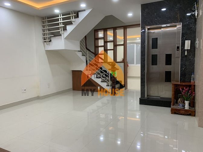 Hình ảnh Yêu là phải nói, thích thì phải thuê nhà đẹp có hầm,thang máy chỉ 18tr