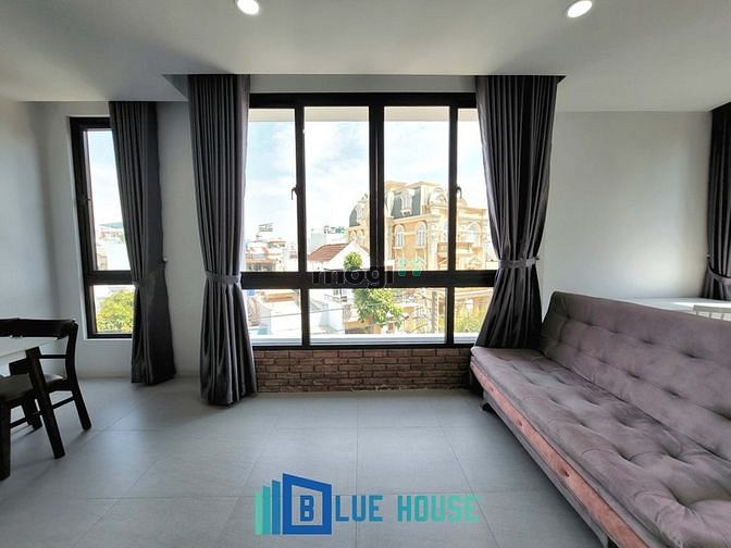 Hình ảnh Ban công_Mới xây_Đối diện Etown, Ngay Cộng Hòa_VIP