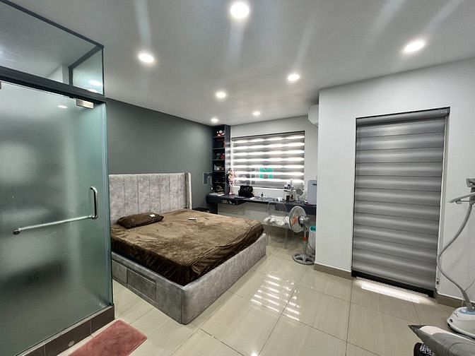 Hình ảnh bán nhà hxh lâm văn bền . tân kiểng . q7