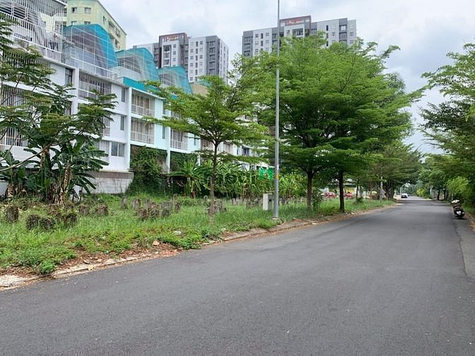 Hình ảnh Bán lô đất biệt thự 13B KDC Conic, DT: 120m2 (6 x 20) giá 68tr/m2