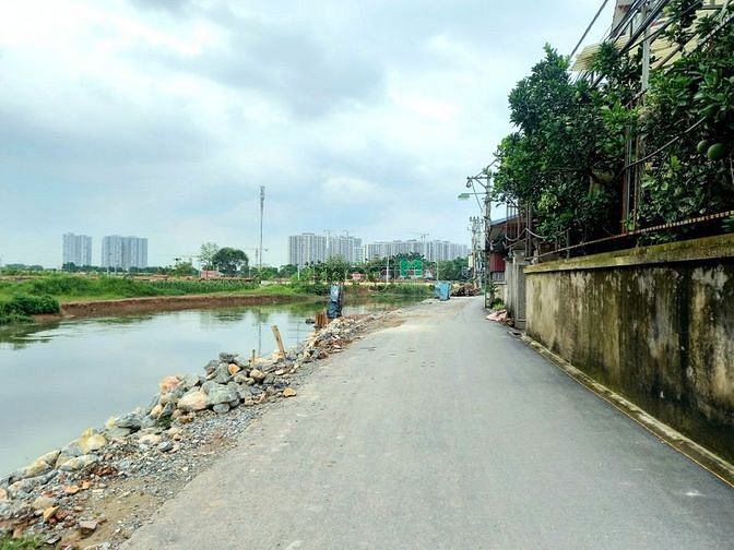 Hình ảnh 56m Đất Đào Xuyên, Đa Tốn Phân lô Ô tô chỉ 2.x tỷ