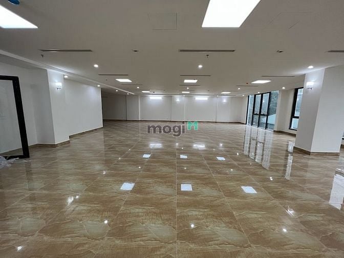 Hình ảnh Chính chủ cho thuê nhà MP Trung Hòa-Cầu Giấy -Dt 276m2 x 8 t,  MT 12m