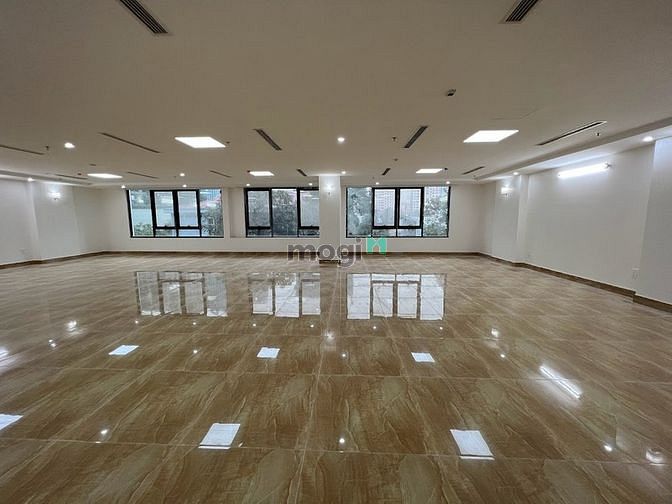 Hình ảnh Chính chủ cho thuê nhà MP Trung Hòa-Cầu Giấy -Dt 276m2 x 8 t,  MT 12m