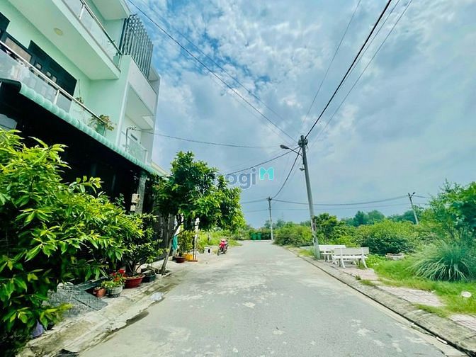 Hình ảnh Bán đất phường phú hữu 55m( 4x 13.8) Giá 3.2 tỷ