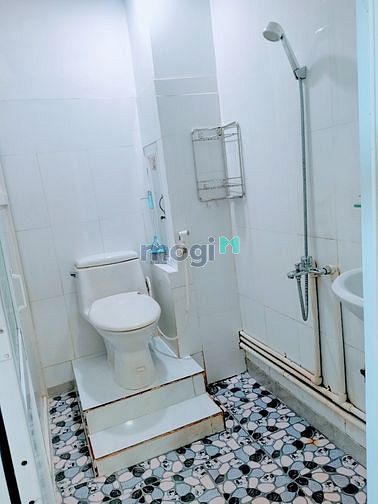 Hình ảnh CHDV đầy đủ nội thất. Cửa sổ Thoáng + mát
