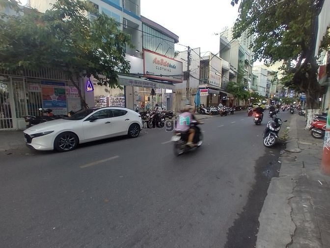 Hình ảnh Lô đất diện tích lớn giữa trung tâm đn 1220m2