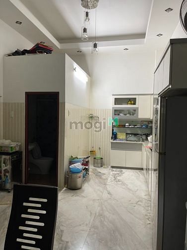 Hình ảnh Bán Gấp Nhà Hẻm Phan Văn Trị P7 Q5. Giá 6.7 Tỷ