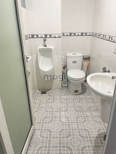 Hình ảnh MT Phạm Ngọc Thạch Q3 Thang Máy. Full Máy Lạnh 1Tr_Lửng_4Lầu_ST_13PN.
