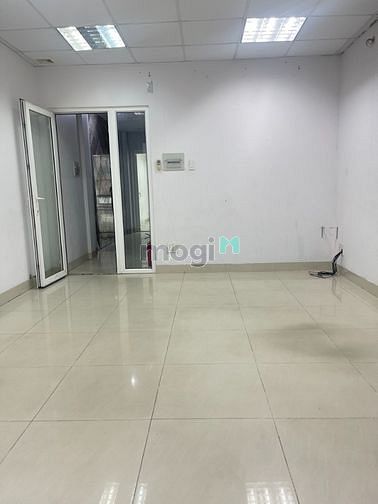 Hình ảnh MT Phạm Ngọc Thạch Q3 Thang Máy. Full Máy Lạnh 1Tr_Lửng_4Lầu_ST_13PN.