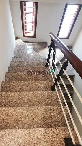 Hình ảnh Bán nhà phố Lĩnh Nam, PHÂN LÔ, Ô TÔ TRÁNH, VỈA HÈ, 46m2, 7.9 tỷ