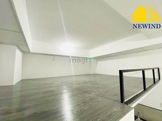Hình ảnh Căn Hộ Cao Cấp Full NT Mới 100% Gác Cao Hướng Về Quận 7