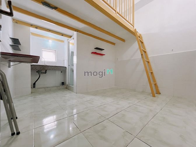 Hình ảnh Phạm Văn Bạch - Mb6623 nạp rút nhanh chóng gác cao m8, ở 4 người