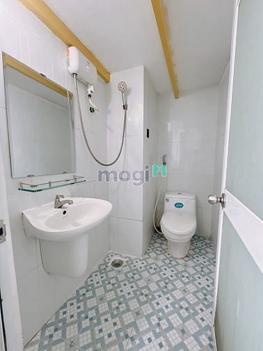 Hình ảnh Phạm Văn Bạch - Mb6623 nạp rút nhanh chóng gác cao m8, ở 4 người