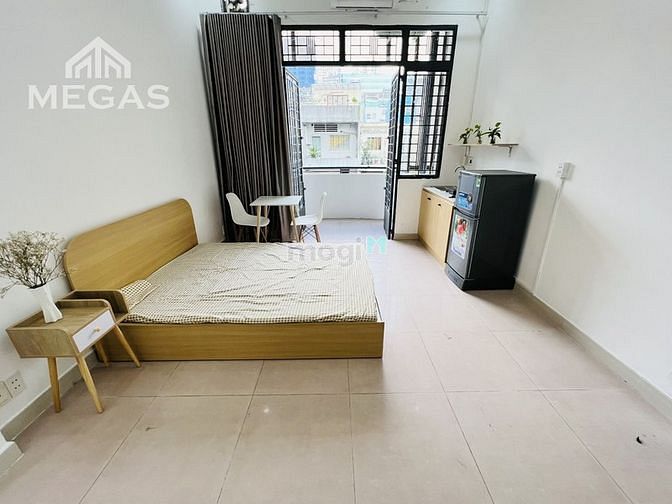 Hình ảnh CHDV Full NT - Ban Công View Đẹp Gần SaiGon Center Q1
