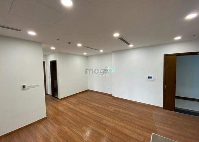 Hình ảnh Mb6623 nạp rút nhanh chóng Eco Green Saigon tầng 10 view thoáng mát, nội thất cơ bản.