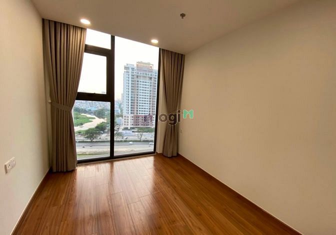 Hình ảnh Mb6623 nạp rút nhanh chóng Eco Green Saigon tầng 10 view thoáng mát, nội thất cơ bản.
