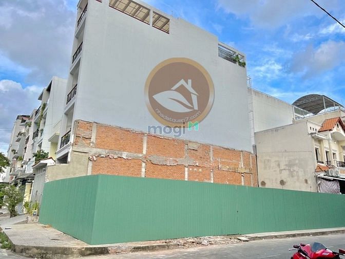 Hình ảnh Lô Gốc 2 Mặt Tiền Đường Số Tân Quy ,Quân 7