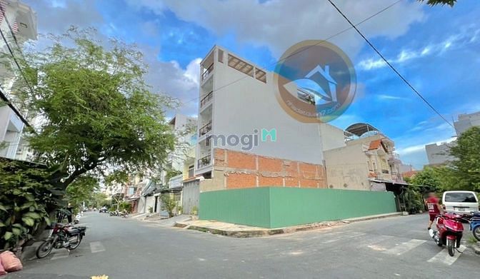Hình ảnh Lô Gốc 2 Mặt Tiền Đường Số Tân Quy ,Quân 7