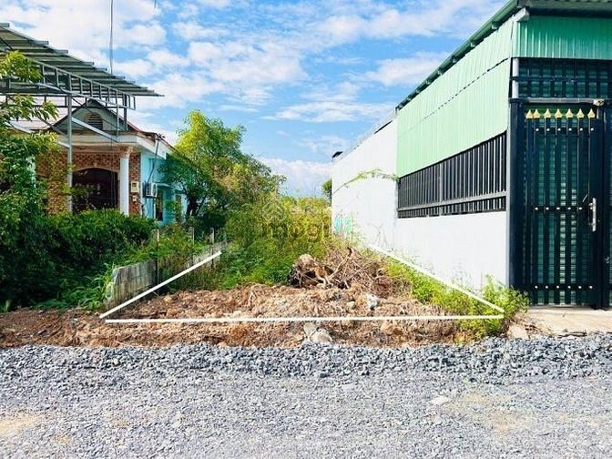 Hình ảnh Đất lọt khe 44m2 sau lưng chợ Nữ Dân Công, Vĩnh Lộc A, bình chánh