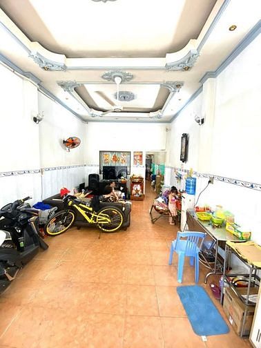 Hình ảnh Cần Bán Gấp Nhà HXH 8M ÂU CƠ P10 Tân Bình