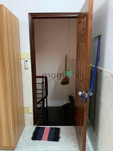 Hình ảnh Nhà [4x8] 2 lầu 2PN gần chợ Phan Anh