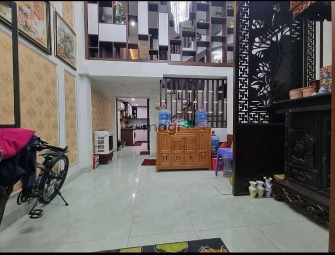 Hình ảnh VIEW Hồ! Phố Tây Sơn, 44 m2, 5 Tầng, Ô TÔ, 5.4 Tỷ.