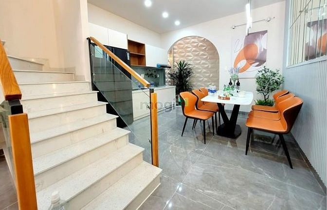 Hình ảnh Nhà hẻm xe hơi đường Ao Đôi - 2 tỷ 350