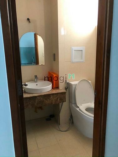 Hình ảnh Cho thuê oficel sky center 70m2 gia tốt